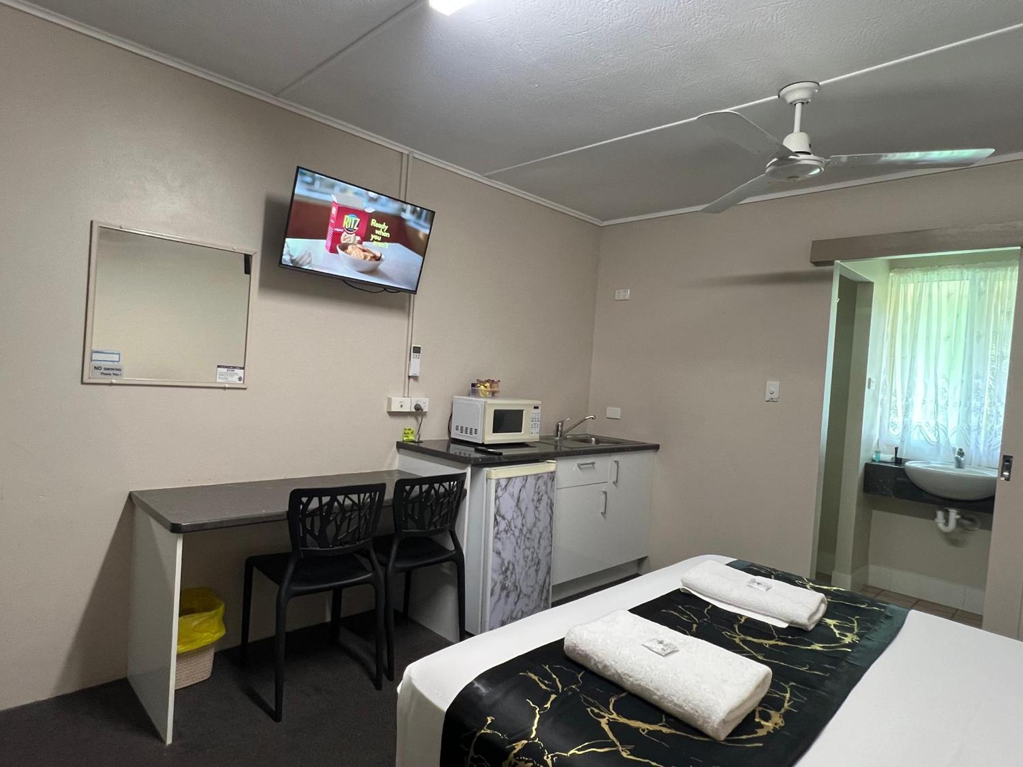 Kalua Motel Бандаберг Экстерьер фото